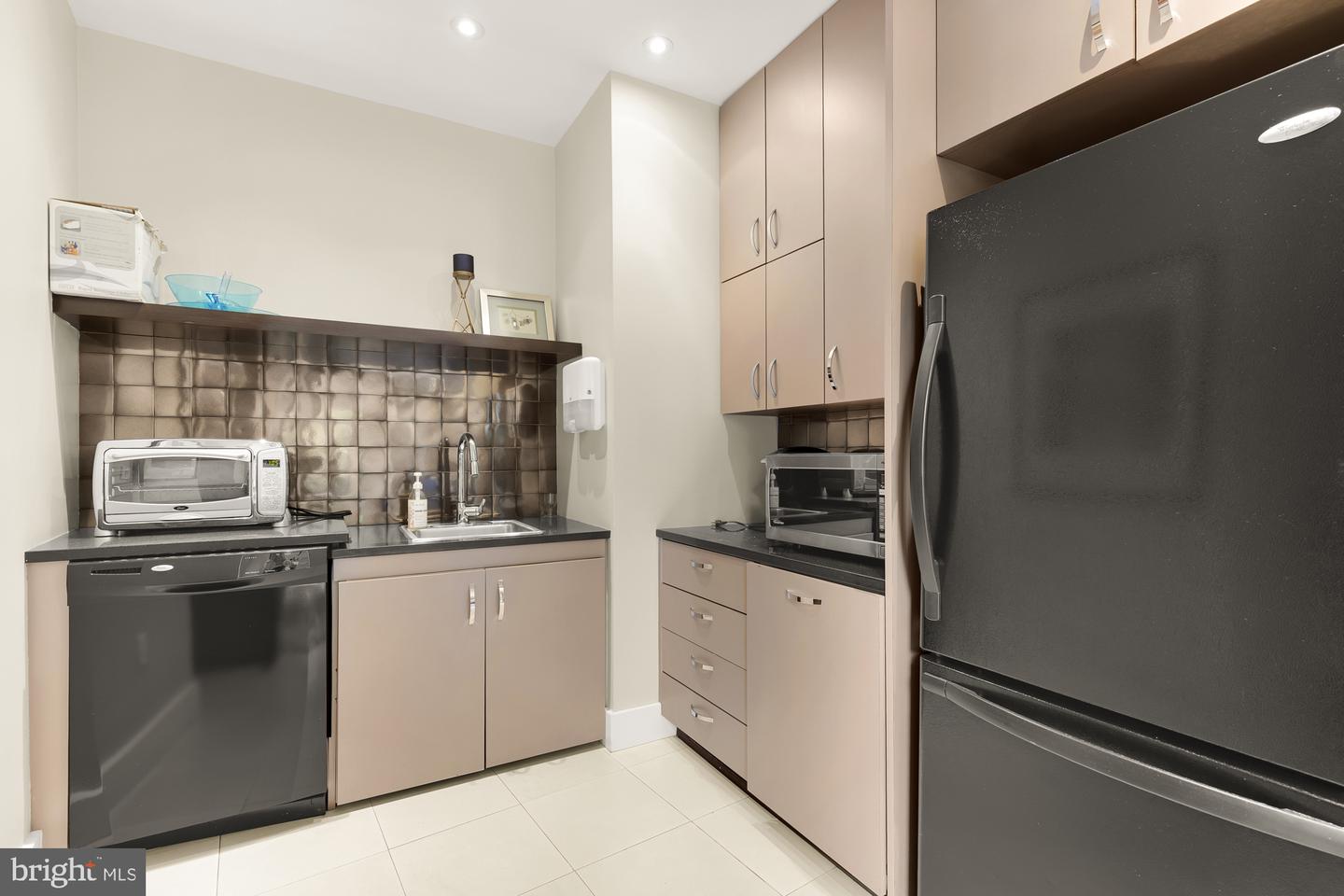 440 L ST NW #311, WASHINGTON, District Of Columbia 20001, 2 Bedrooms Bedrooms, ,2 BathroomsBathrooms,Residential,For sale,440 L ST NW #311,DCDC2209714 MLS # DCDC2209714