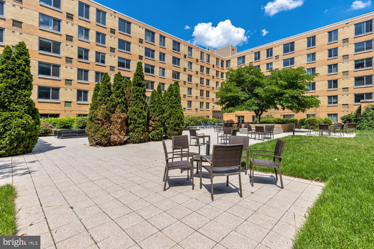 440 L ST NW #311, WASHINGTON, District Of Columbia 20001, 2 Bedrooms Bedrooms, ,2 BathroomsBathrooms,Residential,For sale,440 L ST NW #311,DCDC2209714 MLS # DCDC2209714