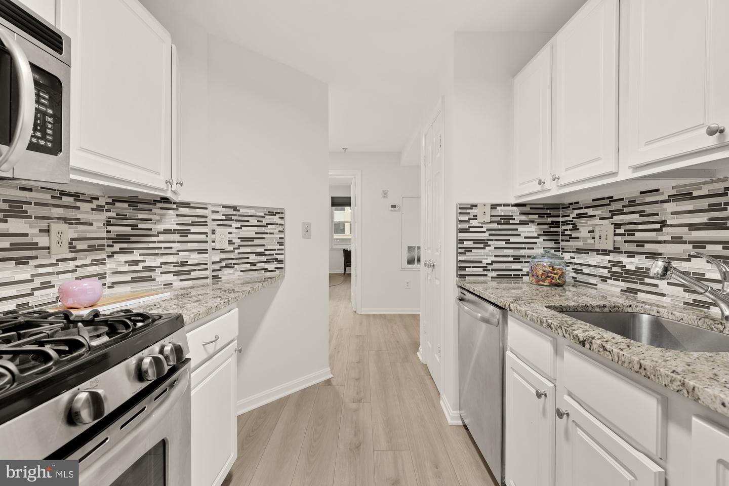 2004 11TH ST NW #124, WASHINGTON, District Of Columbia 20001, 2 Bedrooms Bedrooms, ,2 BathroomsBathrooms,Residential,For sale,2004 11TH ST NW #124,DCDC2209722 MLS # DCDC2209722