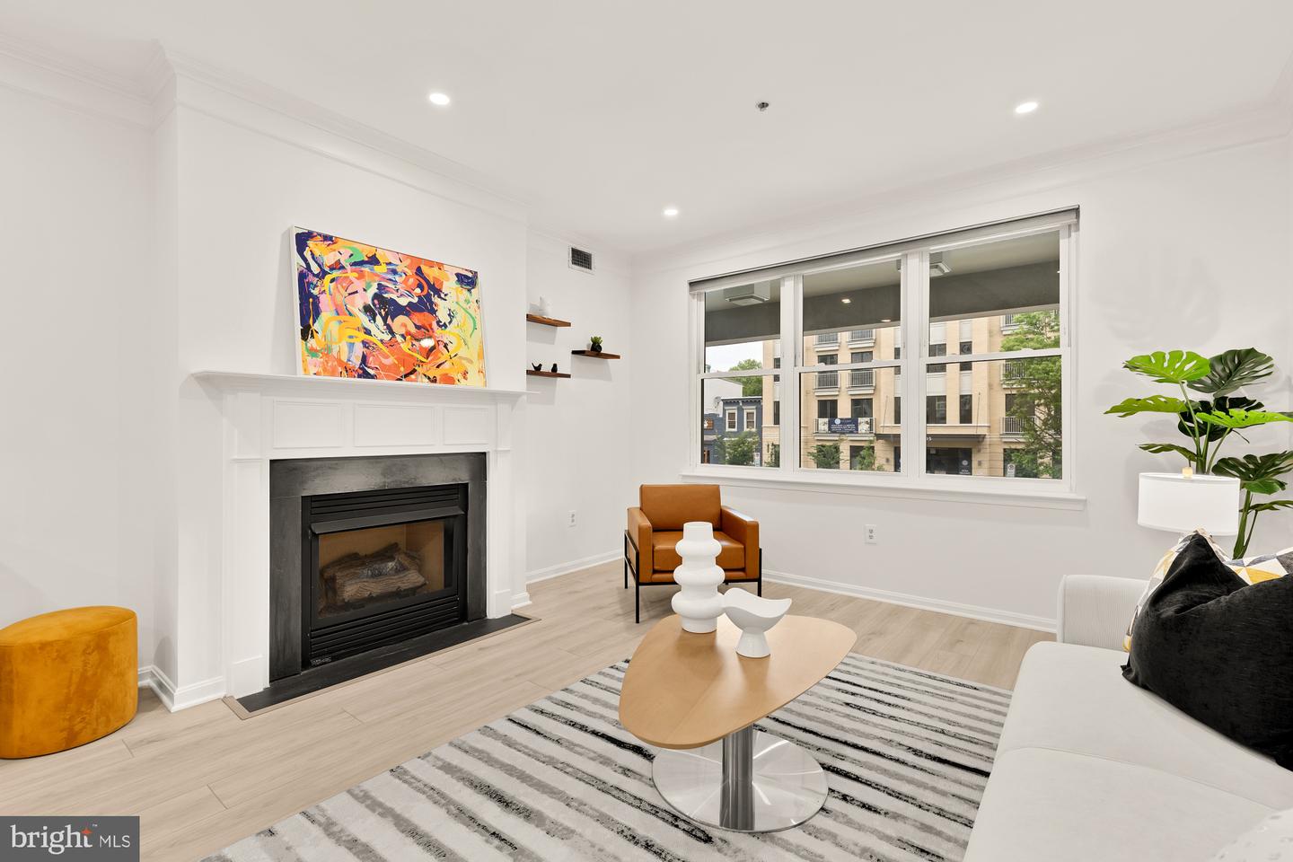 2004 11TH ST NW #124, WASHINGTON, District Of Columbia 20001, 2 Bedrooms Bedrooms, ,2 BathroomsBathrooms,Residential,For sale,2004 11TH ST NW #124,DCDC2209722 MLS # DCDC2209722