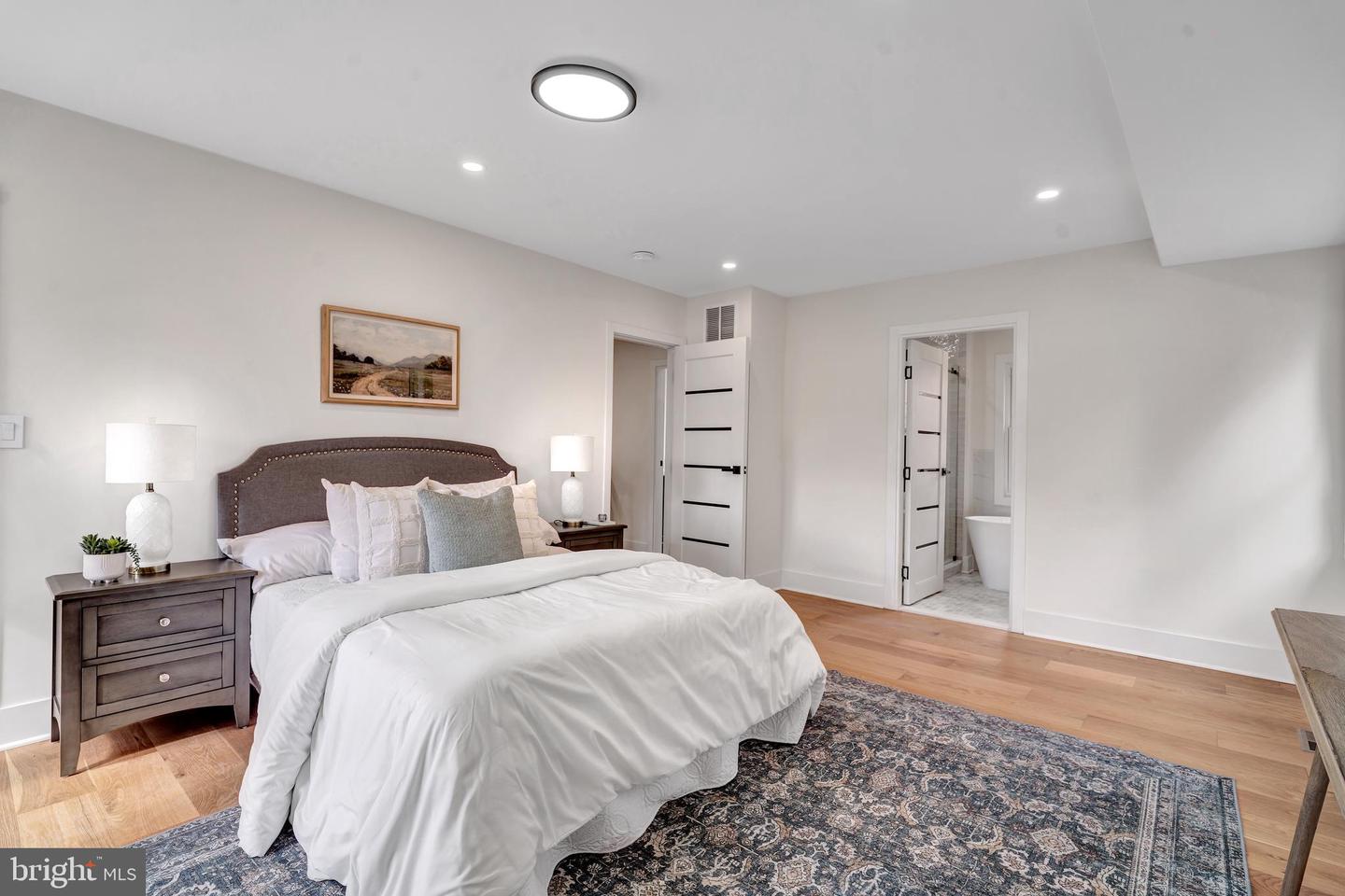 8120 EASTERN AVE NW, WASHINGTON, District Of Columbia 20012, 6 Bedrooms Bedrooms, ,4 BathroomsBathrooms,Residential,For sale,8120 EASTERN AVE NW,DCDC2209736 MLS # DCDC2209736