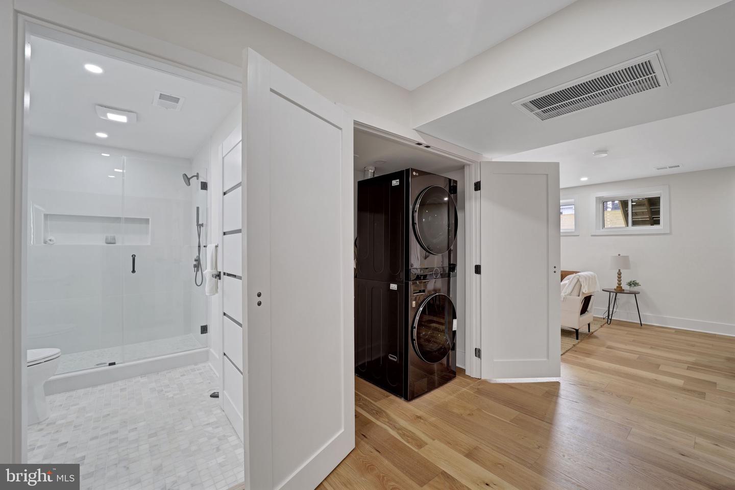 8120 EASTERN AVE NW, WASHINGTON, District Of Columbia 20012, 6 Bedrooms Bedrooms, ,4 BathroomsBathrooms,Residential,For sale,8120 EASTERN AVE NW,DCDC2209736 MLS # DCDC2209736