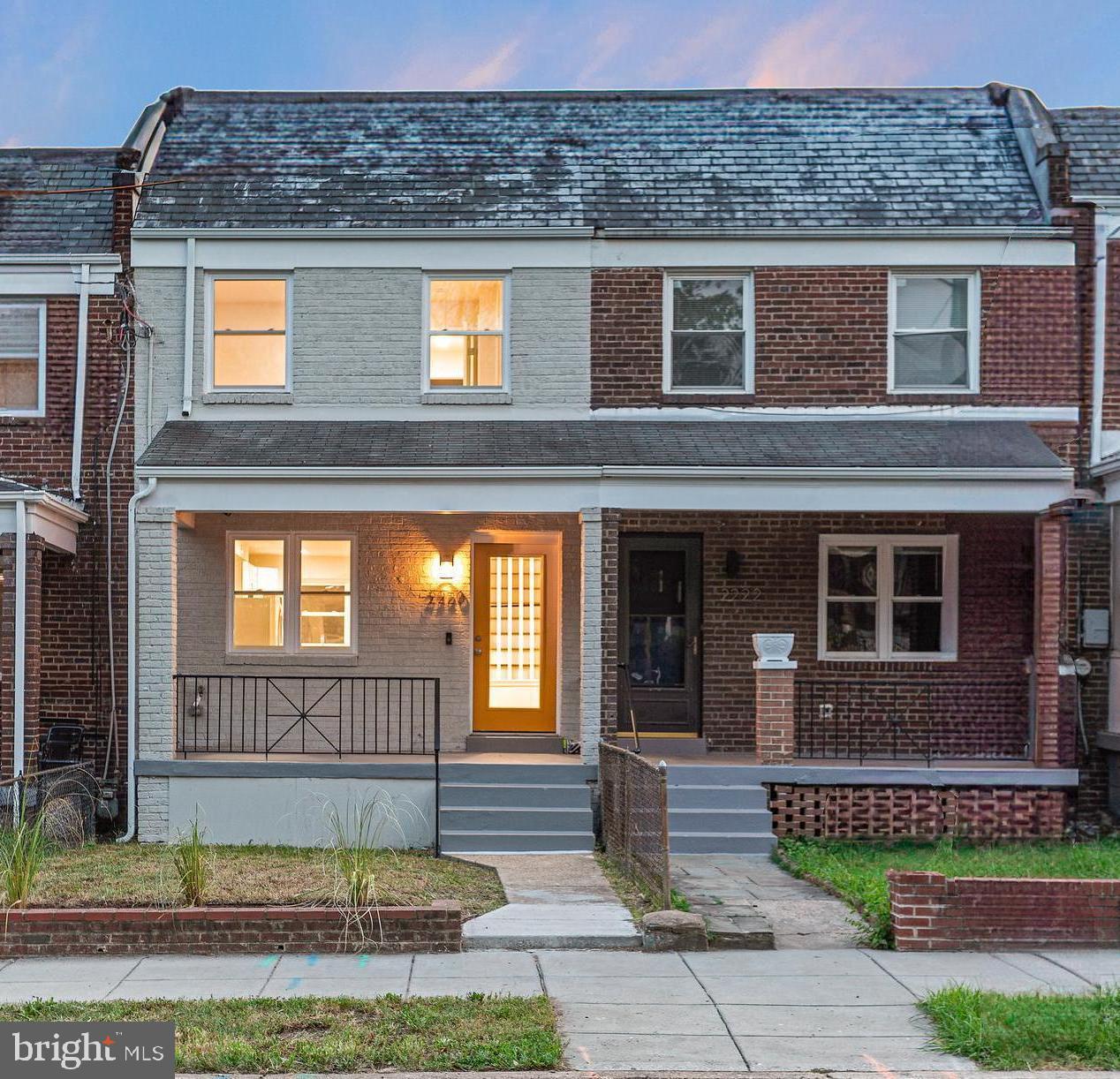 2220 13TH ST NE, WASHINGTON, District Of Columbia 20018, 3 Bedrooms Bedrooms, ,3 BathroomsBathrooms,Residential,For sale,2220 13TH ST NE,DCDC2209738 MLS # DCDC2209738
