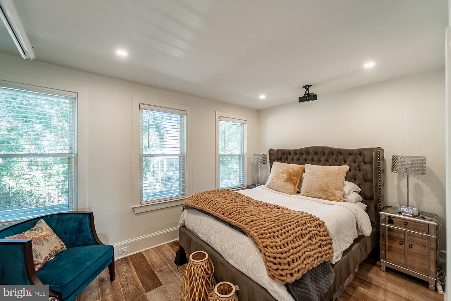 1919 BENNETT PL NE, WASHINGTON, District Of Columbia 20002, 4 Bedrooms Bedrooms, ,3 BathroomsBathrooms,Residential,For sale,1919 BENNETT PL NE,DCDC2209740 MLS # DCDC2209740