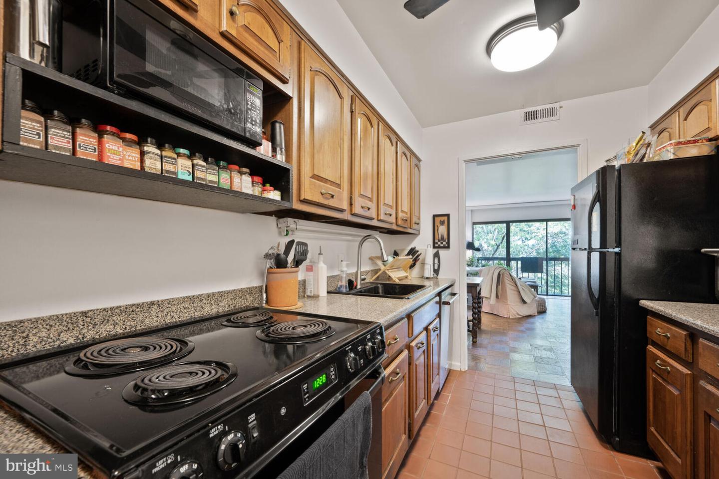 1001 26TH ST NW #503, WASHINGTON, District Of Columbia 20037, 1 Bedroom Bedrooms, ,1 BathroomBathrooms,Residential,For sale,1001 26TH ST NW #503,DCDC2209744 MLS # DCDC2209744