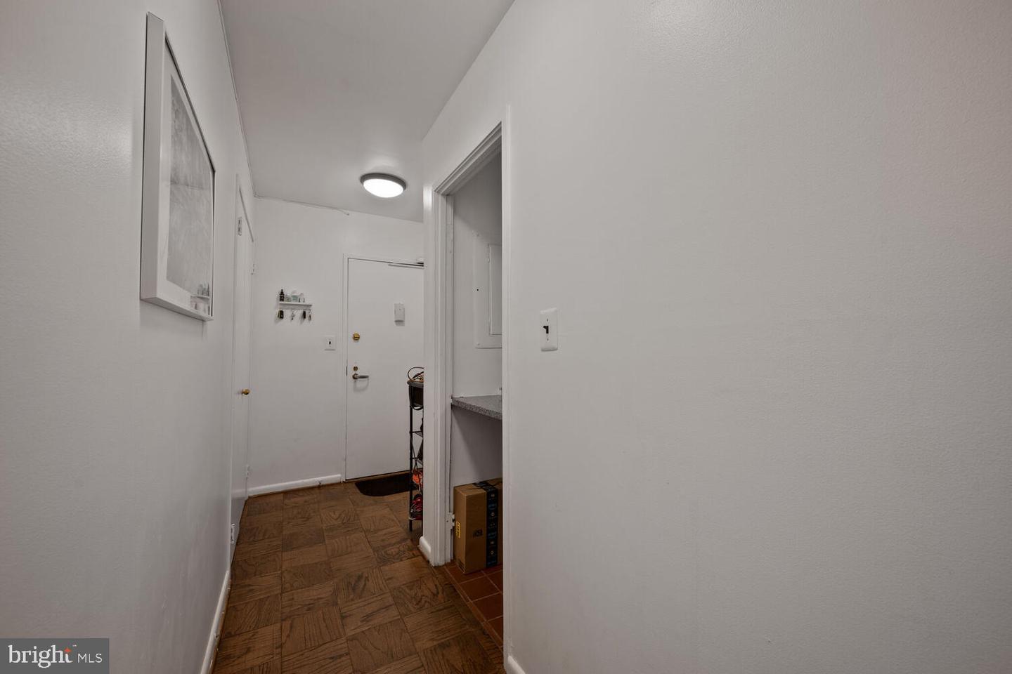 1001 26TH ST NW #503, WASHINGTON, District Of Columbia 20037, 1 Bedroom Bedrooms, ,1 BathroomBathrooms,Residential,For sale,1001 26TH ST NW #503,DCDC2209744 MLS # DCDC2209744