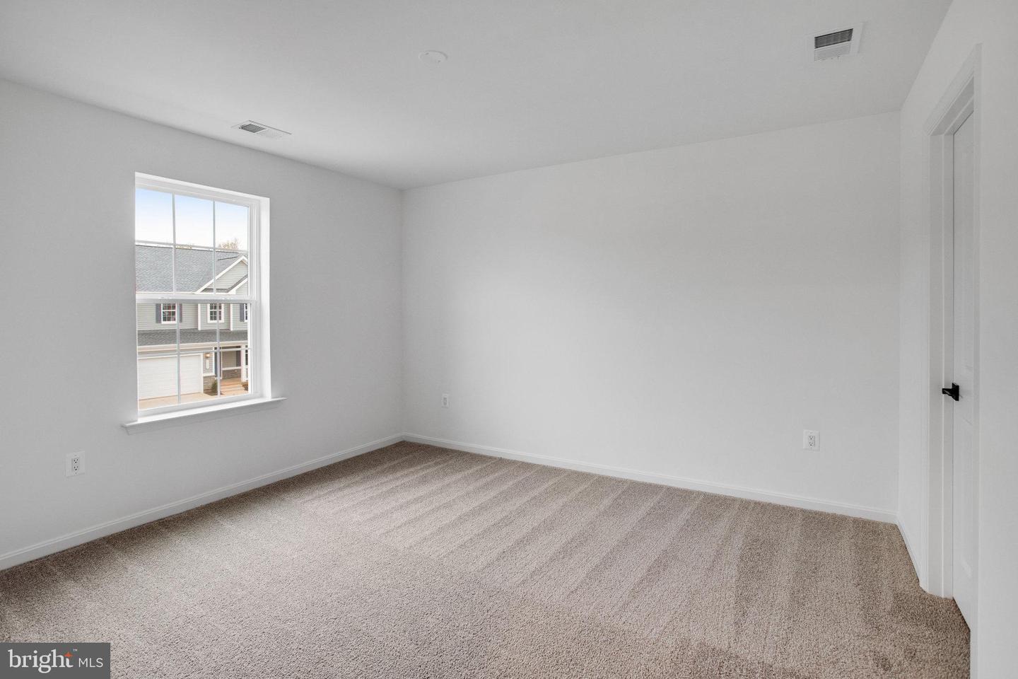 2009 DIVOT DR, CULPEPER, Virginia 22701, 3 Bedrooms Bedrooms, ,2 BathroomsBathrooms,Residential,For sale,2009 DIVOT DR,VACU2010994 MLS # VACU2010994 2009 DIVOT DR, CULPEPER, Virginia 22701, 3 Bedrooms Bedrooms, ,2 BathroomsBathrooms,Residential,For sale,2009 DIVOT DR,VACU2010994 MLS # VACU2010994