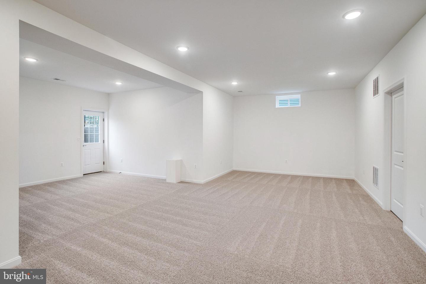 2009 DIVOT DR, CULPEPER, Virginia 22701, 3 Bedrooms Bedrooms, ,2 BathroomsBathrooms,Residential,For sale,2009 DIVOT DR,VACU2010994 MLS # VACU2010994 2009 DIVOT DR, CULPEPER, Virginia 22701, 3 Bedrooms Bedrooms, ,2 BathroomsBathrooms,Residential,For sale,2009 DIVOT DR,VACU2010994 MLS # VACU2010994