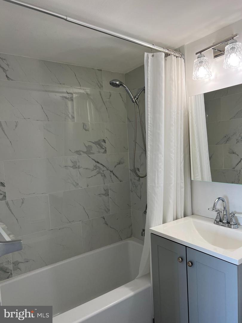431 N ARMISTEAD ST #502, ALEXANDRIA, Virginia 22312, 2 Bedrooms Bedrooms, ,1 BathroomBathrooms,Residential,For sale,431 N ARMISTEAD ST #502,VAAX2039540 MLS # VAAX2039540
