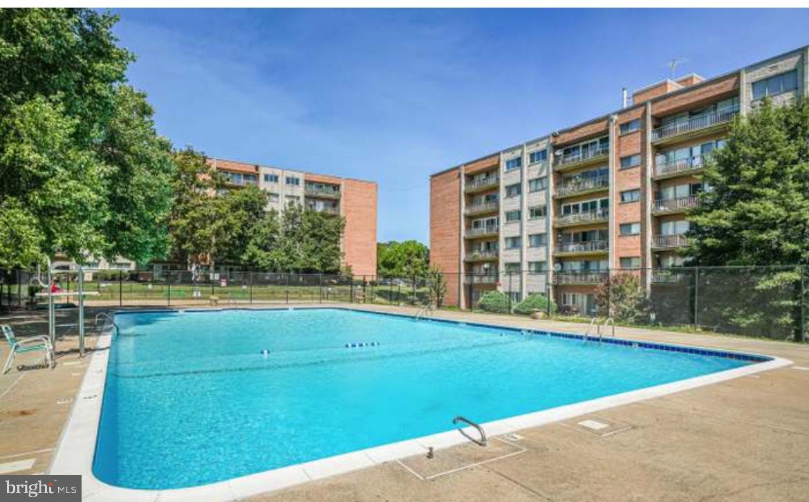 431 N ARMISTEAD ST #502, ALEXANDRIA, Virginia 22312, 2 Bedrooms Bedrooms, ,1 BathroomBathrooms,Residential,For sale,431 N ARMISTEAD ST #502,VAAX2039540 MLS # VAAX2039540