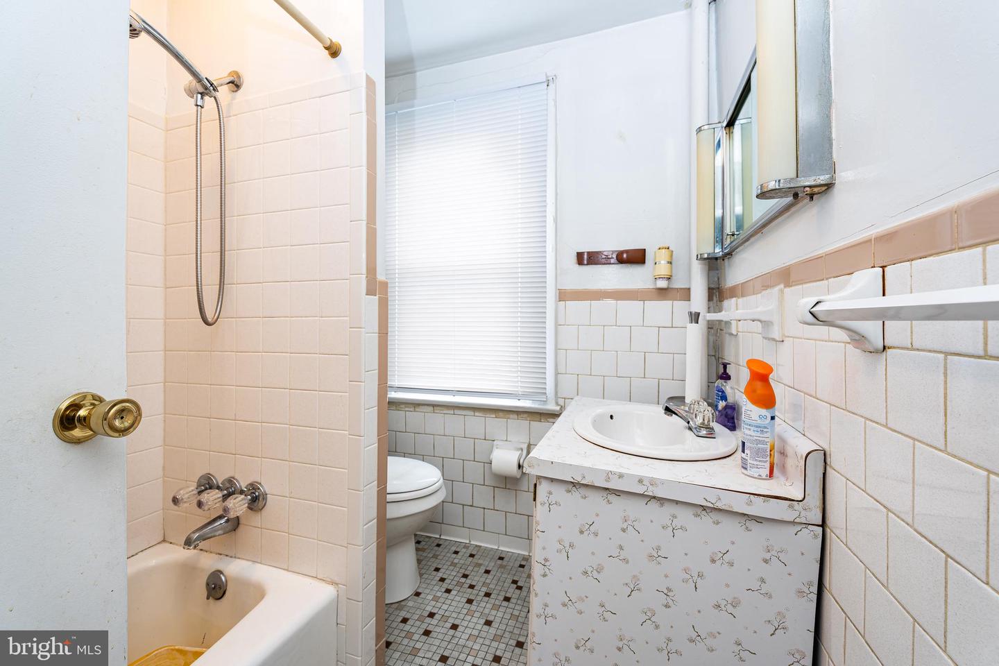 4839 JAY ST NE, WASHINGTON, District Of Columbia 20019, 3 Bedrooms Bedrooms, ,1 BathroomBathrooms,Residential,For sale,4839 JAY ST NE,DCDC2173798 MLS # DCDC2173798