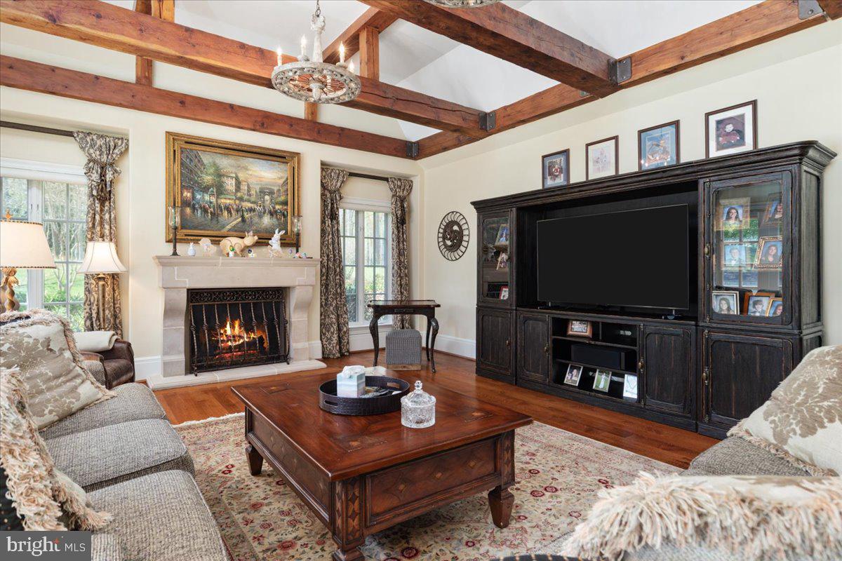 12905 COMPTON RD, CLIFTON, Virginia 20124, 6 Bedrooms Bedrooms, ,8 BathroomsBathrooms,Residential,For sale,12905 COMPTON RD,VAFX2235338 MLS # VAFX2235338