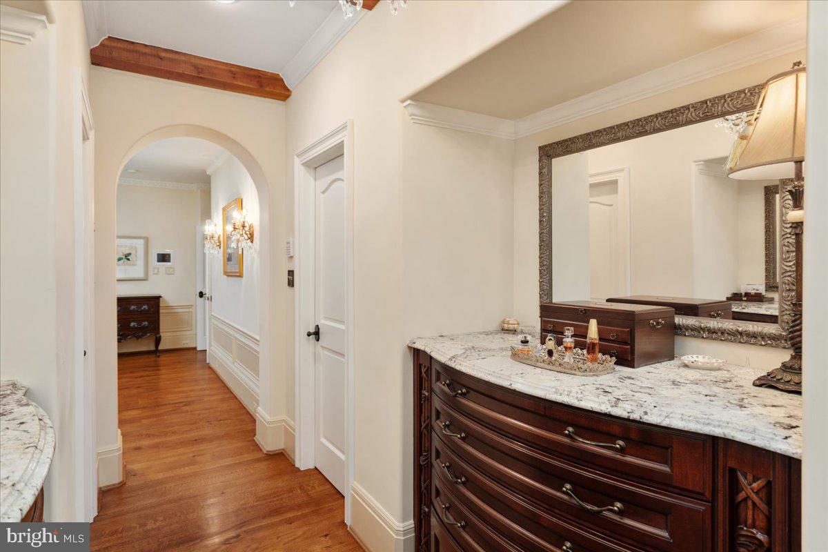 12905 COMPTON RD, CLIFTON, Virginia 20124, 6 Bedrooms Bedrooms, ,8 BathroomsBathrooms,Residential,For sale,12905 COMPTON RD,VAFX2235338 MLS # VAFX2235338