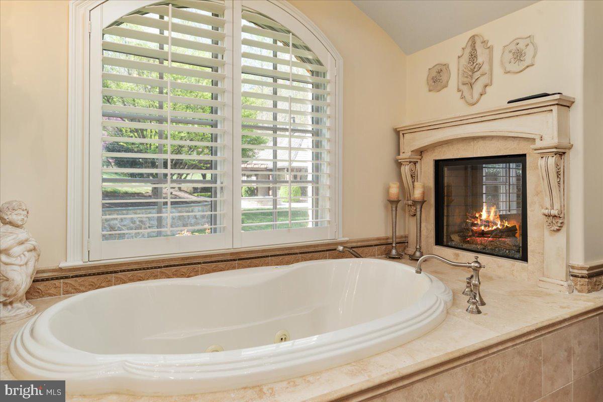 12905 COMPTON RD, CLIFTON, Virginia 20124, 6 Bedrooms Bedrooms, ,8 BathroomsBathrooms,Residential,For sale,12905 COMPTON RD,VAFX2235338 MLS # VAFX2235338