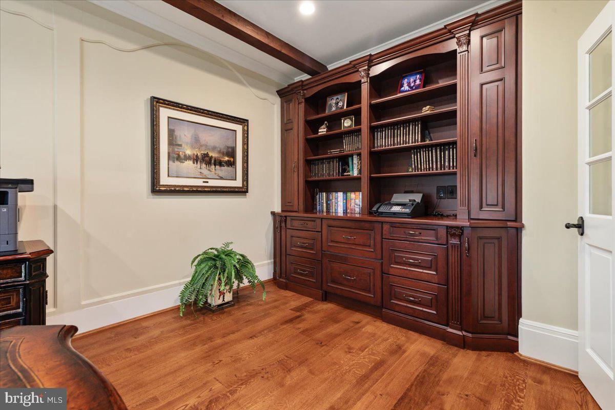 12905 COMPTON RD, CLIFTON, Virginia 20124, 6 Bedrooms Bedrooms, ,8 BathroomsBathrooms,Residential,For sale,12905 COMPTON RD,VAFX2235338 MLS # VAFX2235338