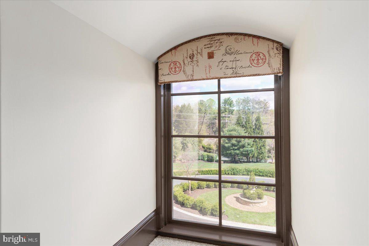 12905 COMPTON RD, CLIFTON, Virginia 20124, 6 Bedrooms Bedrooms, ,8 BathroomsBathrooms,Residential,For sale,12905 COMPTON RD,VAFX2235338 MLS # VAFX2235338
