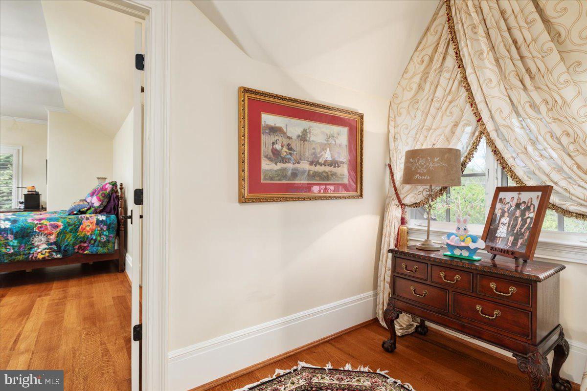 12905 COMPTON RD, CLIFTON, Virginia 20124, 6 Bedrooms Bedrooms, ,8 BathroomsBathrooms,Residential,For sale,12905 COMPTON RD,VAFX2235338 MLS # VAFX2235338