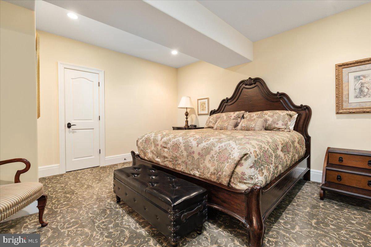 12905 COMPTON RD, CLIFTON, Virginia 20124, 6 Bedrooms Bedrooms, ,8 BathroomsBathrooms,Residential,For sale,12905 COMPTON RD,VAFX2235338 MLS # VAFX2235338