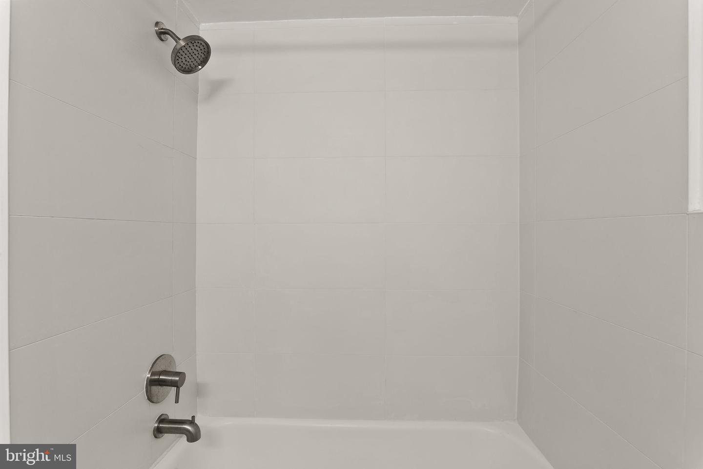 6631 WAKEFIELD DR #804, ALEXANDRIA, Virginia 22307, ,1 BathroomBathrooms,Residential,For sale,6631 WAKEFIELD DR #804,VAFX2235874 MLS # VAFX2235874