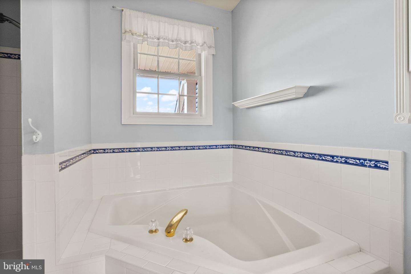 943 CASTLEROCK LN, BERRYVILLE, Virginia 22611, 3 Bedrooms Bedrooms, ,2 BathroomsBathrooms,Residential,For sale,943 CASTLEROCK LN,VACL2003664 MLS # VACL2003664