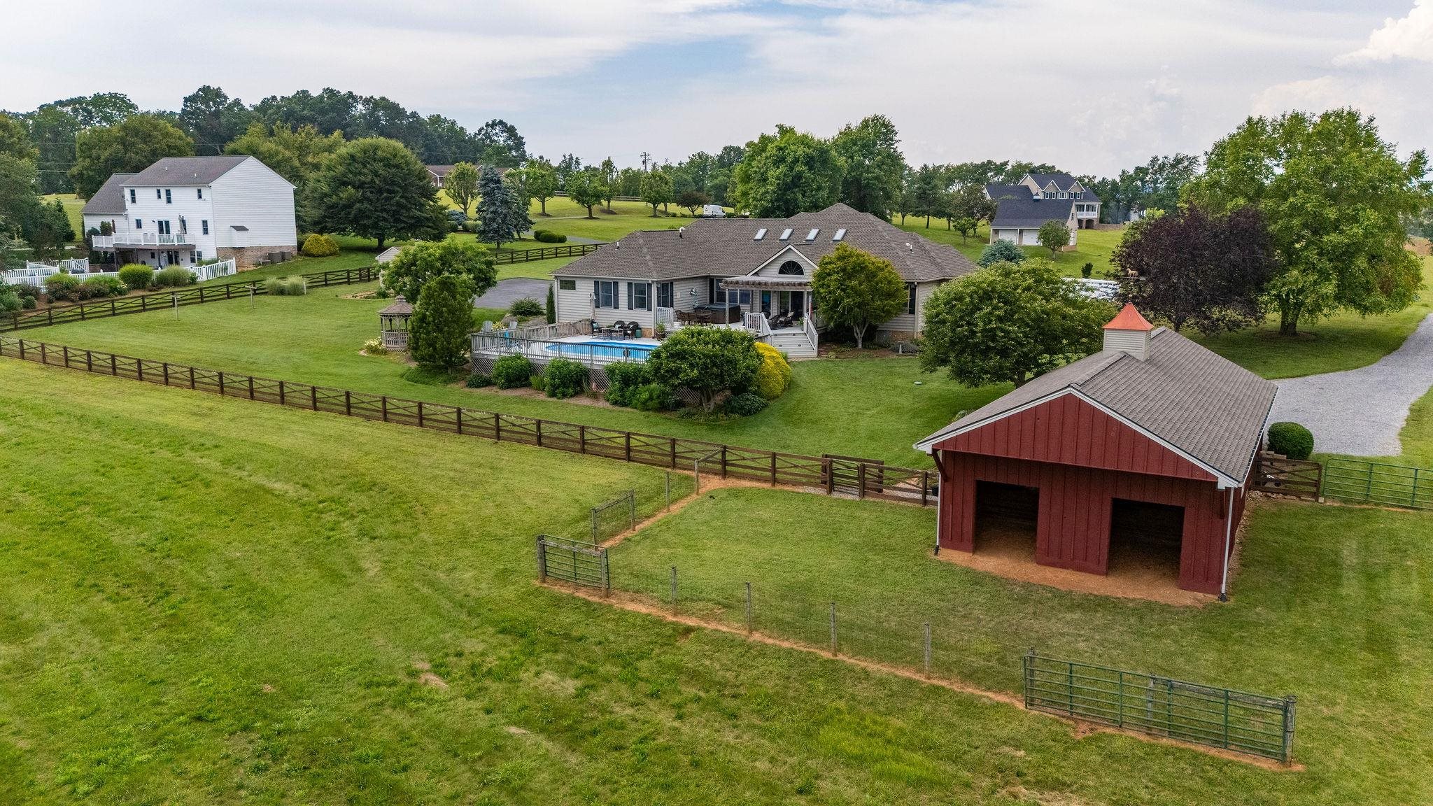 109 ABNER LN, WAYNESBORO, Virginia 22980, 4 Bedrooms Bedrooms, ,2 BathroomsBathrooms,Residential,109 ABNER LN,666565 MLS # 666565