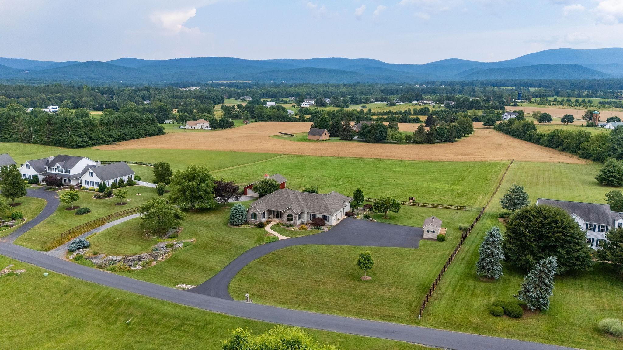 109 ABNER LN, WAYNESBORO, Virginia 22980, 4 Bedrooms Bedrooms, ,2 BathroomsBathrooms,Residential,109 ABNER LN,666565 MLS # 666565