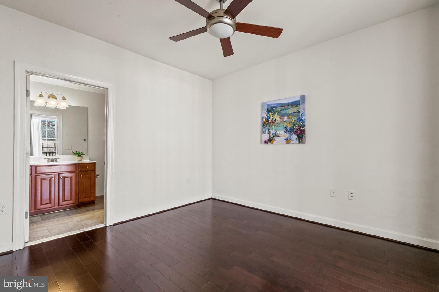 400 CAMERON STATION BLVD #417, ALEXANDRIA, Virginia 22304, 2 Bedrooms Bedrooms, ,2 BathroomsBathrooms,Residential,For sale,400 CAMERON STATION BLVD #417,VAAX2045216 MLS # VAAX2045216