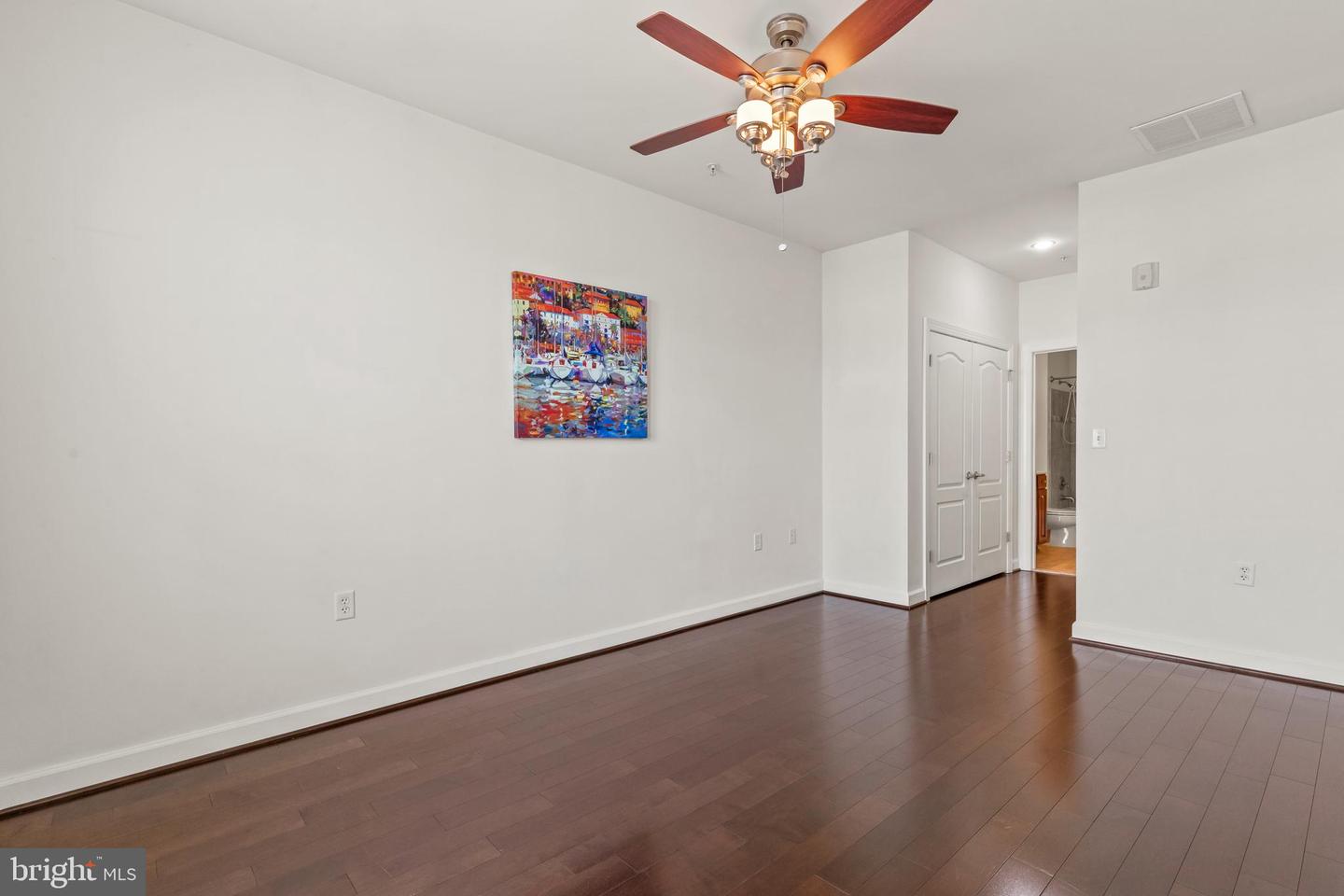 400 CAMERON STATION BLVD #417, ALEXANDRIA, Virginia 22304, 2 Bedrooms Bedrooms, ,2 BathroomsBathrooms,Residential,For sale,400 CAMERON STATION BLVD #417,VAAX2045216 MLS # VAAX2045216