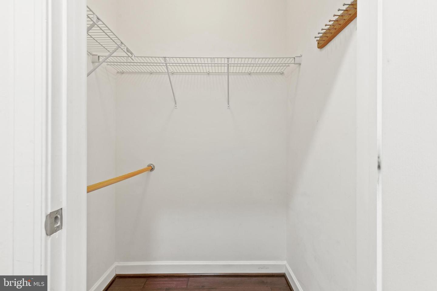 400 CAMERON STATION BLVD #417, ALEXANDRIA, Virginia 22304, 2 Bedrooms Bedrooms, ,2 BathroomsBathrooms,Residential,For sale,400 CAMERON STATION BLVD #417,VAAX2045216 MLS # VAAX2045216
