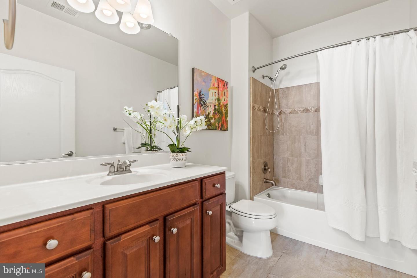 400 CAMERON STATION BLVD #417, ALEXANDRIA, Virginia 22304, 2 Bedrooms Bedrooms, ,2 BathroomsBathrooms,Residential,For sale,400 CAMERON STATION BLVD #417,VAAX2045216 MLS # VAAX2045216