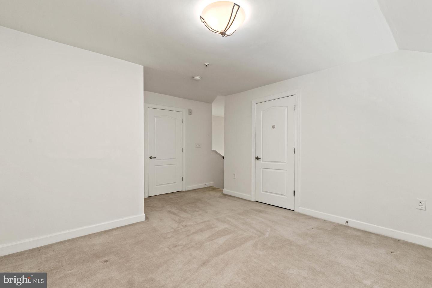 400 CAMERON STATION BLVD #417, ALEXANDRIA, Virginia 22304, 2 Bedrooms Bedrooms, ,2 BathroomsBathrooms,Residential,For sale,400 CAMERON STATION BLVD #417,VAAX2045216 MLS # VAAX2045216
