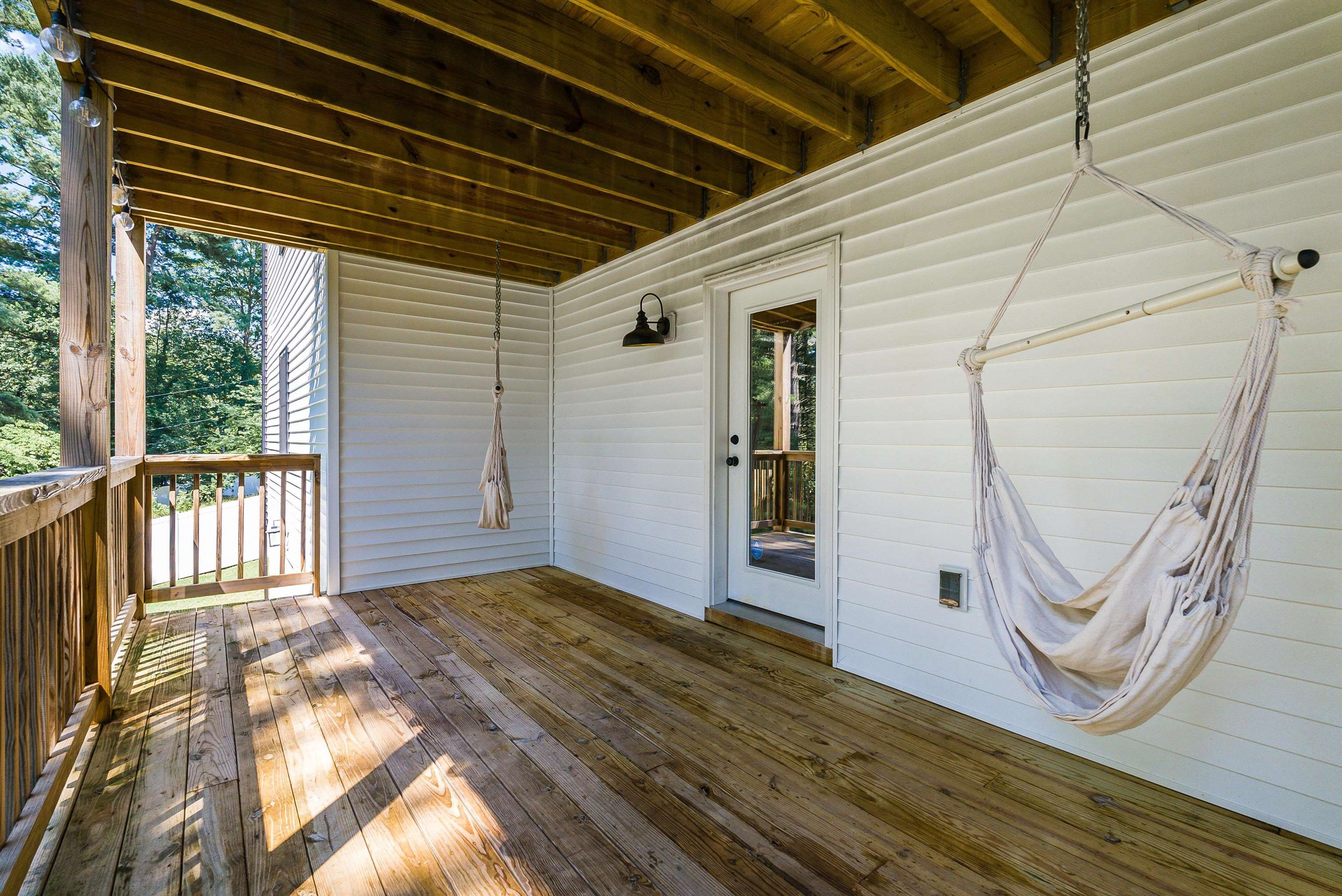 2426 PINEHILL CIR, STAUNTON, Virginia 24401, 4 Bedrooms Bedrooms, ,2 BathroomsBathrooms,Residential,2426 PINEHILL CIR,666572 MLS # 666572