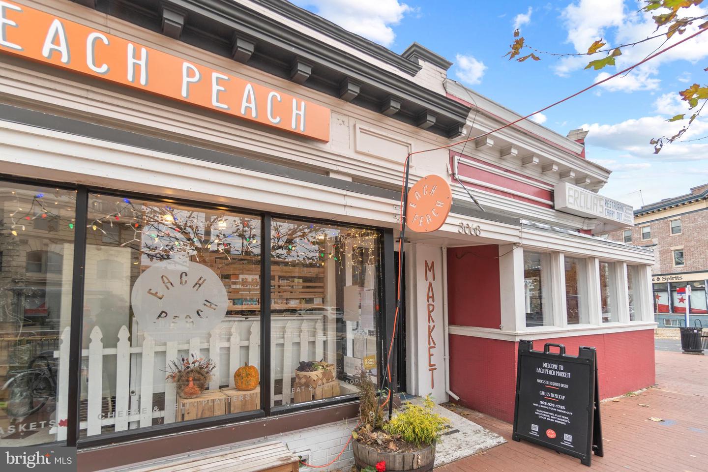 1613 HARVARD ST NW #306, WASHINGTON, District Of Columbia 20009, 2 Bedrooms Bedrooms, 5 Rooms Rooms,1 BathroomBathrooms,Residential,For sale,1613 HARVARD ST NW #306,DCDC2201872 MLS # DCDC2201872