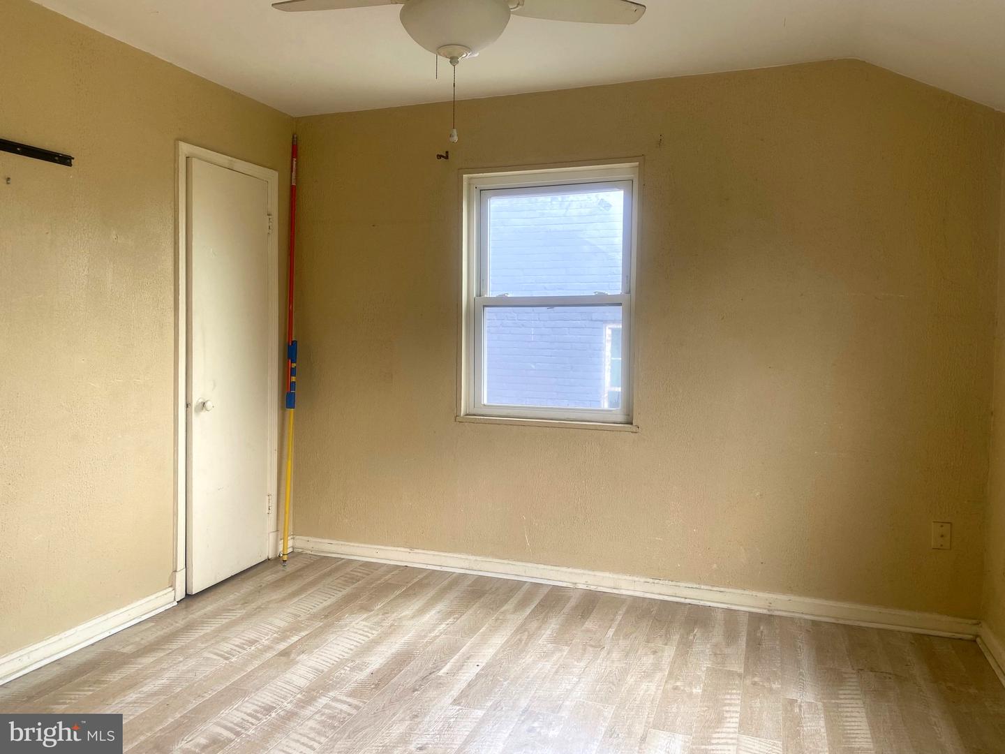 41 UNDERWOOD ST NW, WASHINGTON, District Of Columbia 20012, 2 Bedrooms Bedrooms, ,2 BathroomsBathrooms,Residential,For sale,41 UNDERWOOD ST NW,DCDC2201980 MLS # DCDC2201980
