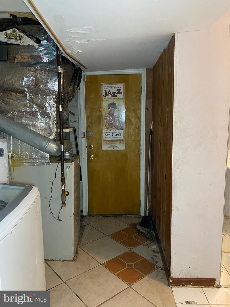 41 UNDERWOOD ST NW, WASHINGTON, District Of Columbia 20012, 2 Bedrooms Bedrooms, ,2 BathroomsBathrooms,Residential,For sale,41 UNDERWOOD ST NW,DCDC2201980 MLS # DCDC2201980