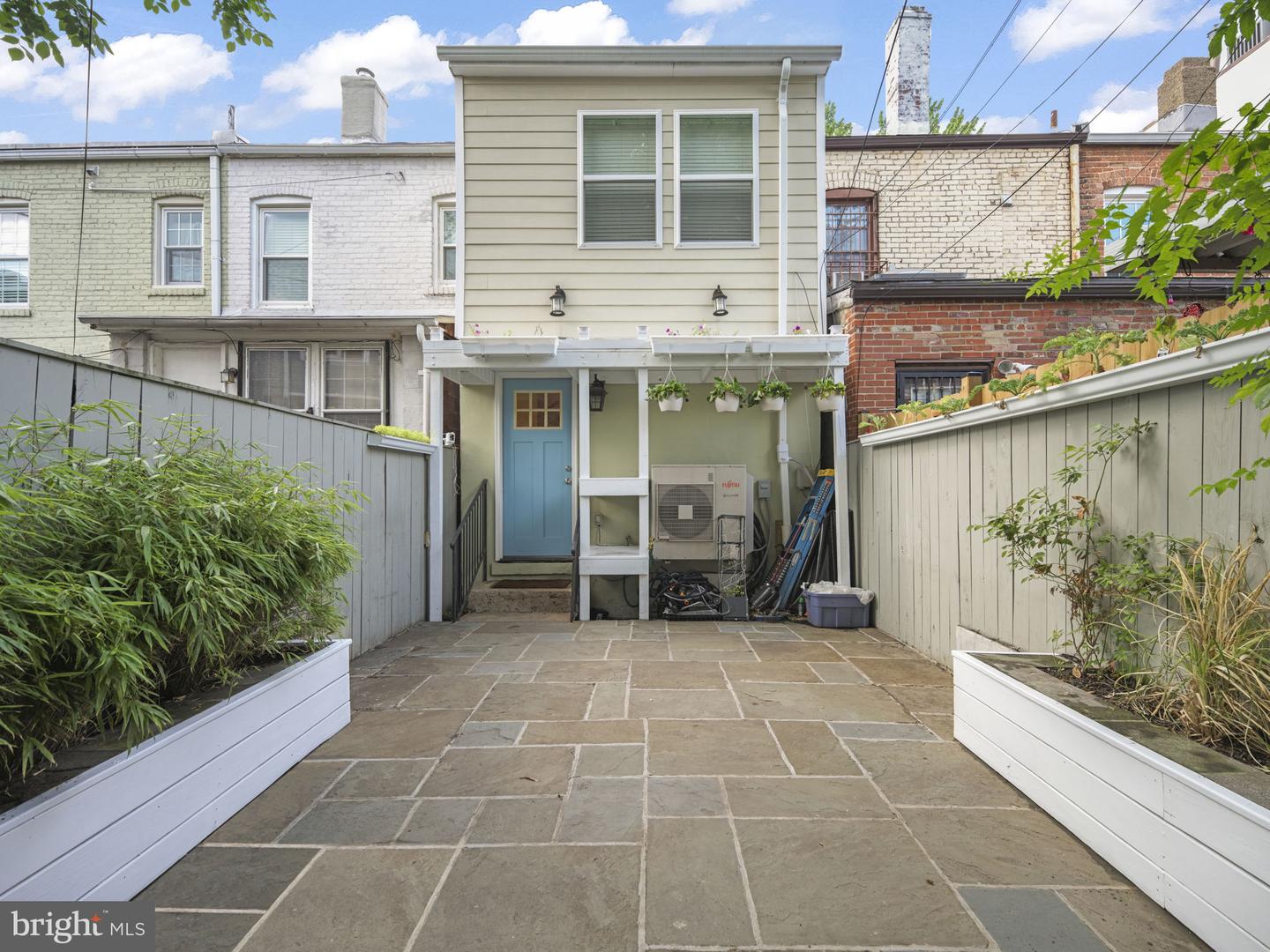 1623 POTOMAC AVE SE, WASHINGTON, District Of Columbia 20003, 2 Bedrooms Bedrooms, ,2 BathroomsBathrooms,Residential,For sale,1623 POTOMAC AVE SE,DCDC2205046 MLS # DCDC2205046