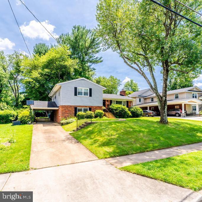 7107 SEA CLIFF RD, MCLEAN, Virginia 22101, 3 Bedrooms Bedrooms, ,3 BathroomsBathrooms,Residential,For sale,7107 SEA CLIFF RD,VAFX2249374 MLS # VAFX2249374