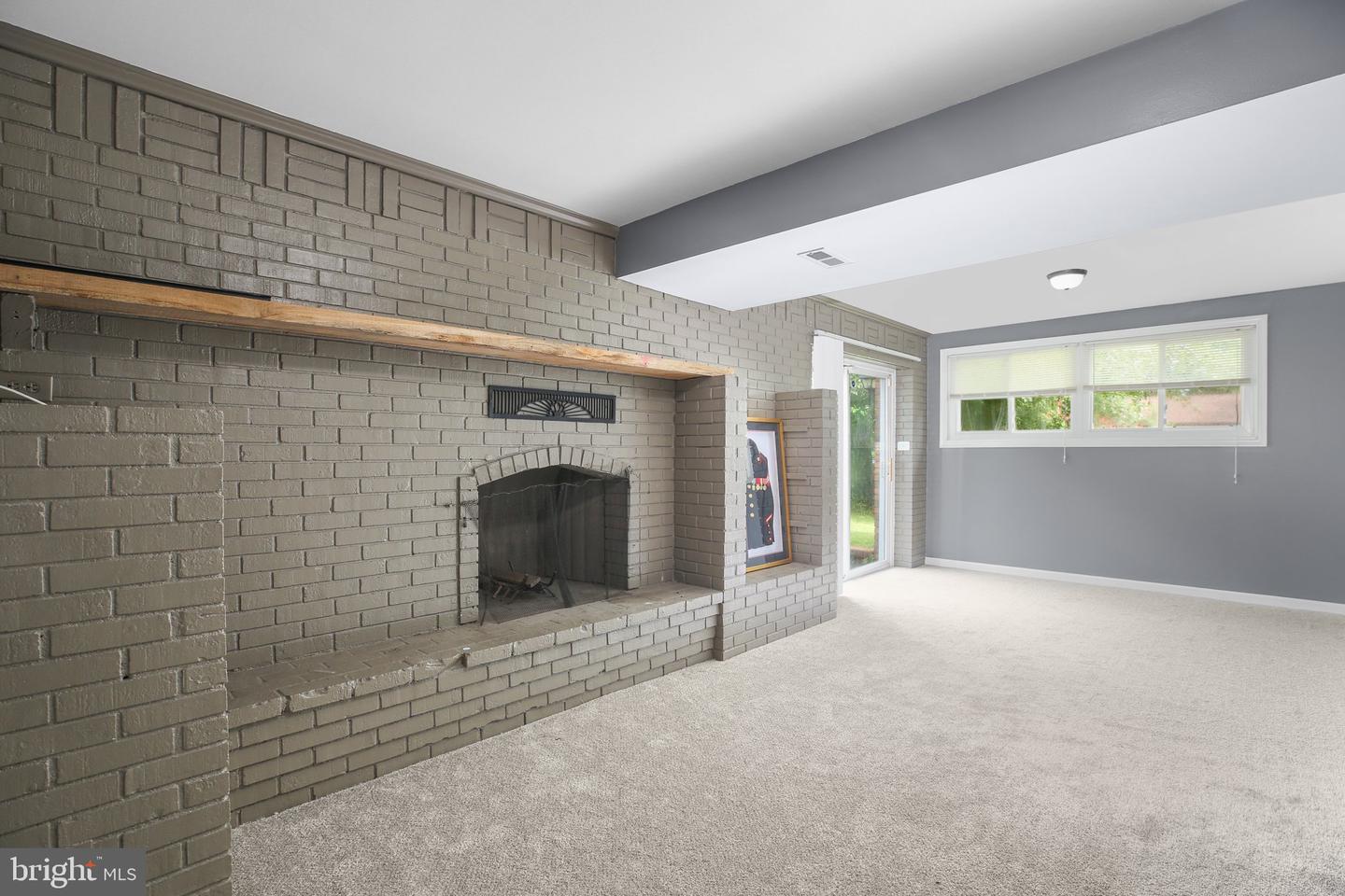 11002 MEADOWLARK LN, SPOTSYLVANIA, Virginia 22553, 5 Bedrooms Bedrooms, 12 Rooms Rooms,2 BathroomsBathrooms,Residential,For sale,11002 MEADOWLARK LN,VASP2034180 MLS # VASP2034180