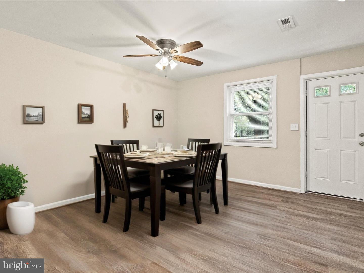 1260 16TH ST NE, WASHINGTON, District Of Columbia 20002, 3 Bedrooms Bedrooms, ,1 BathroomBathrooms,Residential,For sale,1260 16TH ST NE,DCDC2208230 MLS # DCDC2208230