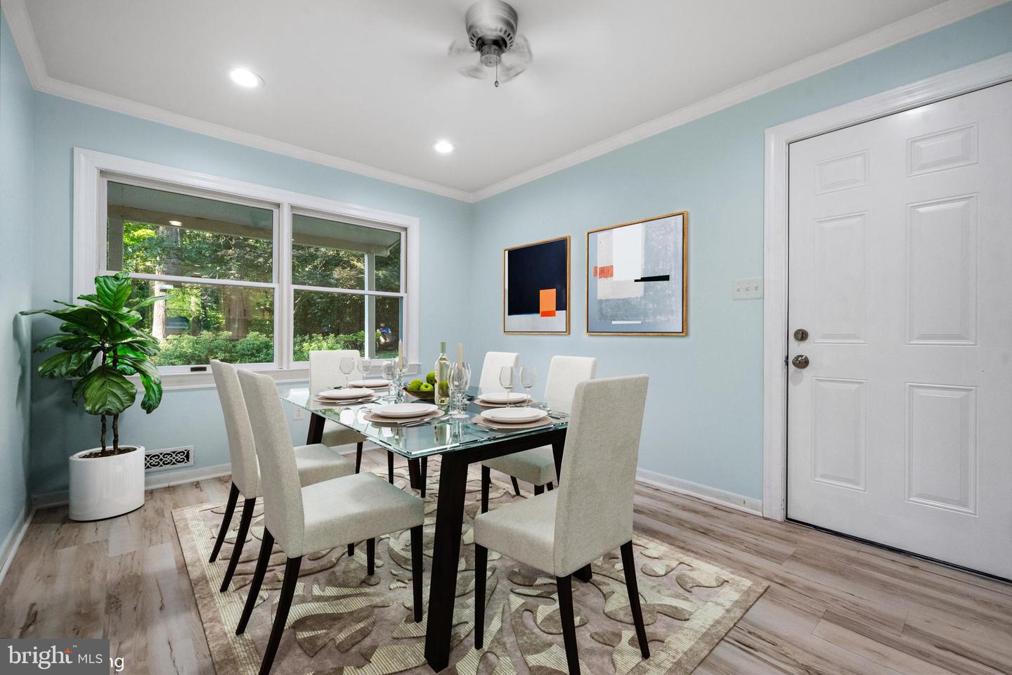 8721 WATERFORD RD, ALEXANDRIA, Virginia 22308, 5 Bedrooms Bedrooms, ,3 BathroomsBathrooms,Residential,For sale,8721 WATERFORD RD,VAFX2253172 MLS # VAFX2253172