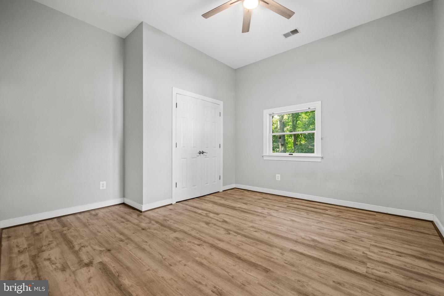 8721 WATERFORD RD, ALEXANDRIA, Virginia 22308, 5 Bedrooms Bedrooms, ,3 BathroomsBathrooms,Residential,For sale,8721 WATERFORD RD,VAFX2253172 MLS # VAFX2253172