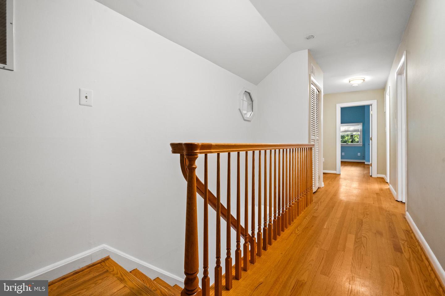 8721 WATERFORD RD, ALEXANDRIA, Virginia 22308, 5 Bedrooms Bedrooms, ,3 BathroomsBathrooms,Residential,For sale,8721 WATERFORD RD,VAFX2253172 MLS # VAFX2253172