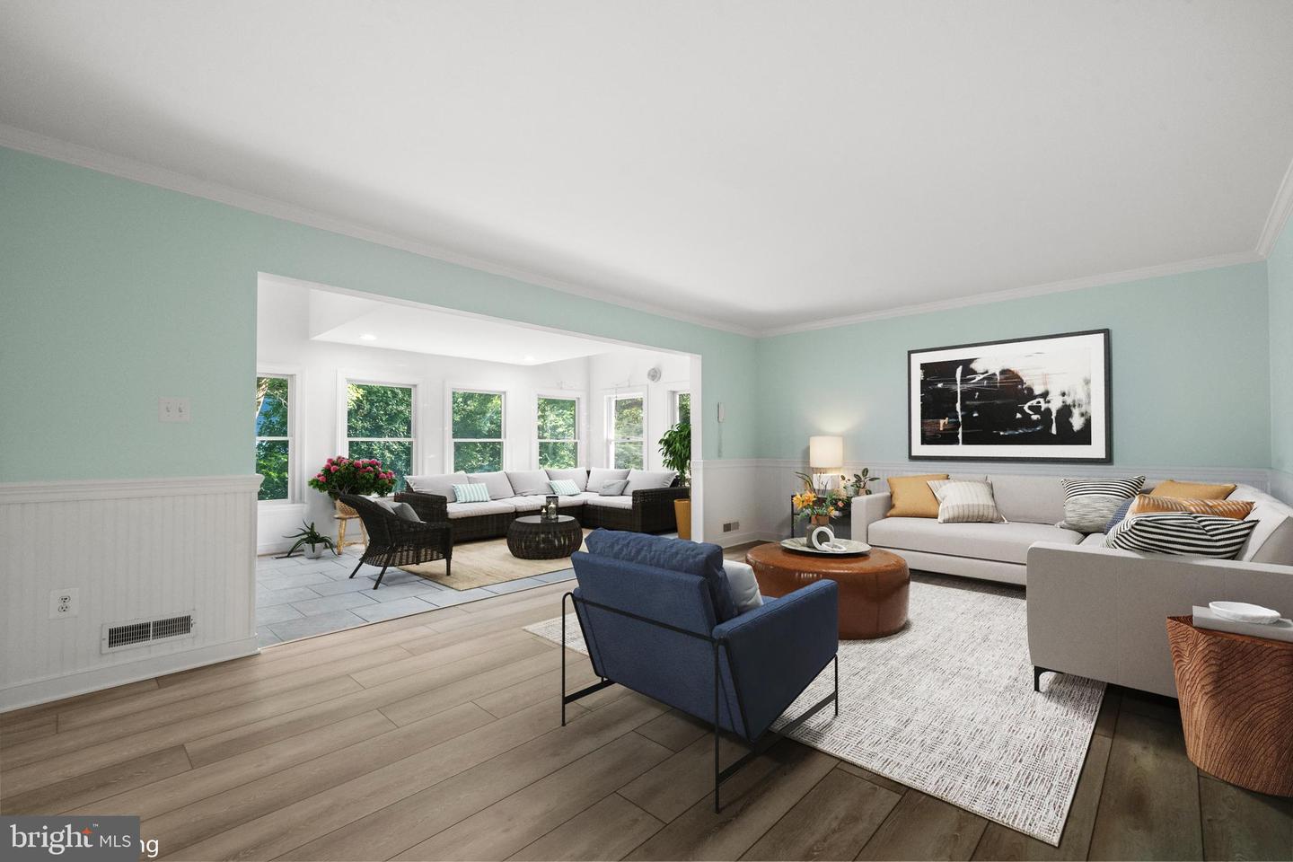8721 WATERFORD RD, ALEXANDRIA, Virginia 22308, 5 Bedrooms Bedrooms, ,3 BathroomsBathrooms,Residential,For sale,8721 WATERFORD RD,VAFX2253172 MLS # VAFX2253172