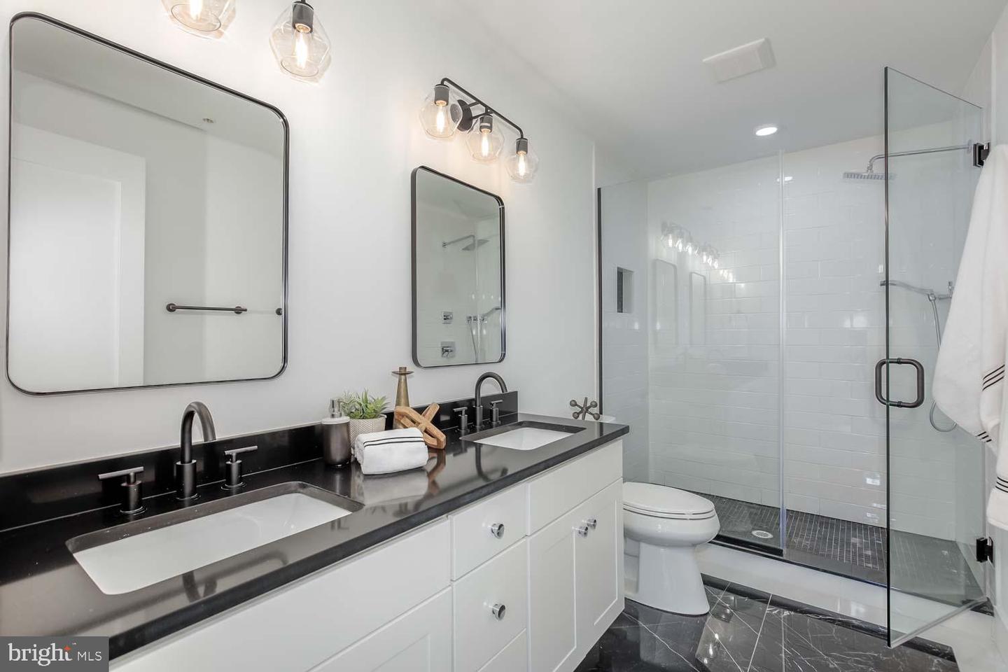 426 MANOR PL NW #A, WASHINGTON, District Of Columbia 20010, 2 Bedrooms Bedrooms, ,2 BathroomsBathrooms,Residential,For sale,426 MANOR PL NW #A,DCDC2209036 MLS # DCDC2209036