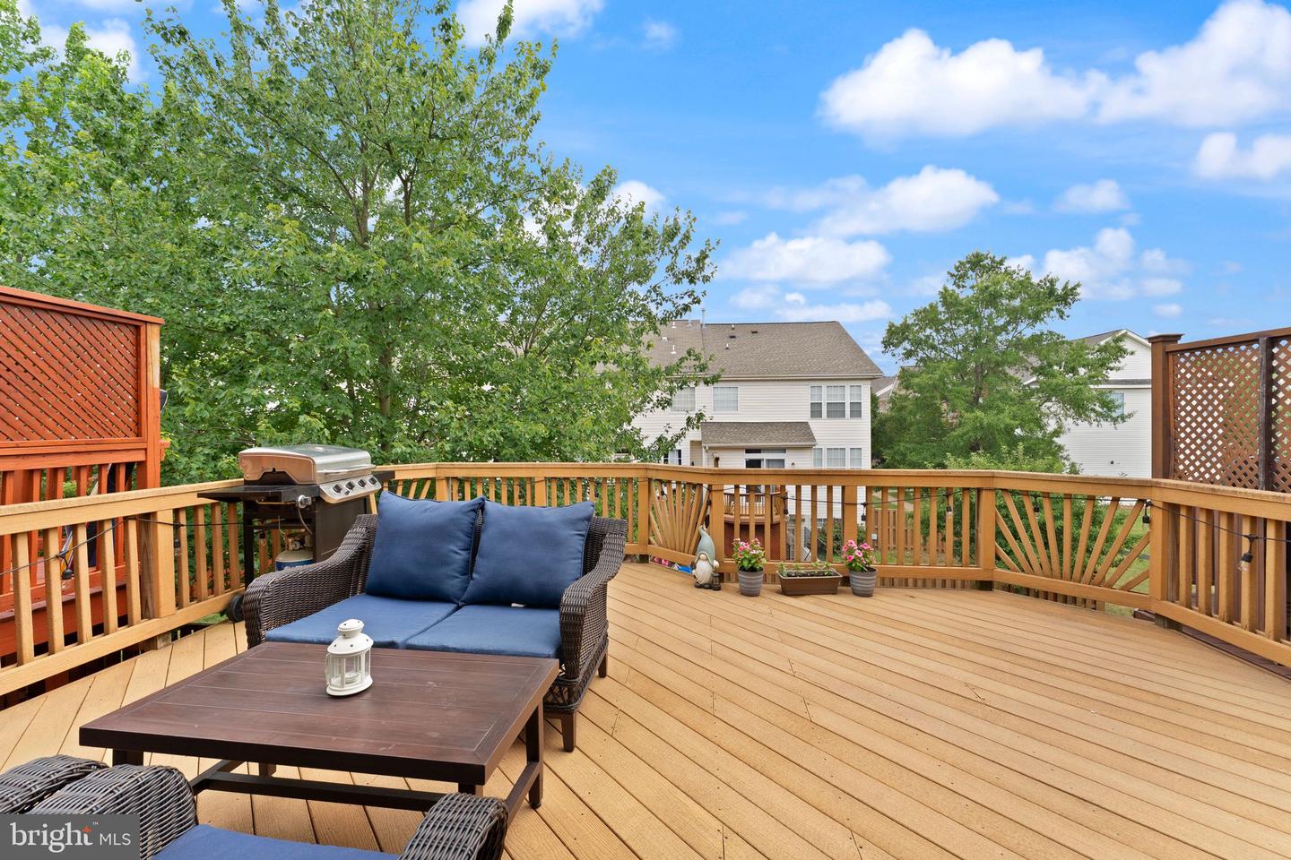 21124 ANGELA SQ, STERLING, Virginia 20166, 3 Bedrooms Bedrooms, ,3 BathroomsBathrooms,Residential,For sale,21124 ANGELA SQ,VALO2101274 MLS # VALO2101274