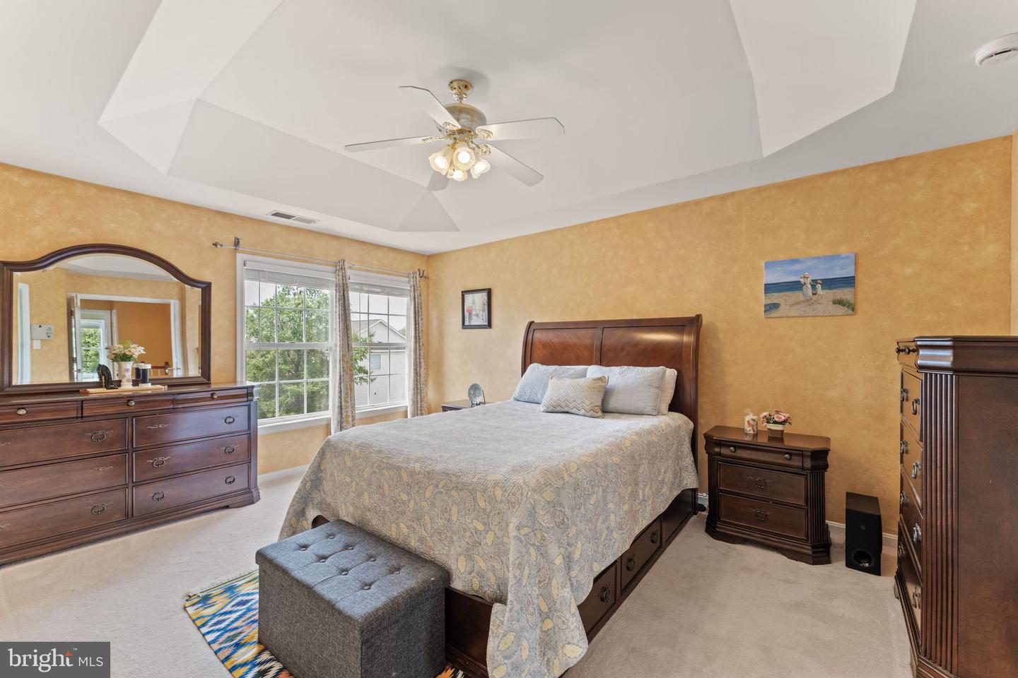 21124 ANGELA SQ, STERLING, Virginia 20166, 3 Bedrooms Bedrooms, ,3 BathroomsBathrooms,Residential,For sale,21124 ANGELA SQ,VALO2101274 MLS # VALO2101274