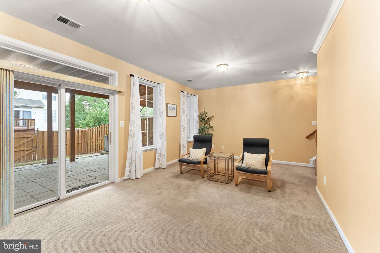 21124 ANGELA SQ, STERLING, Virginia 20166, 3 Bedrooms Bedrooms, ,3 BathroomsBathrooms,Residential,For sale,21124 ANGELA SQ,VALO2101274 MLS # VALO2101274