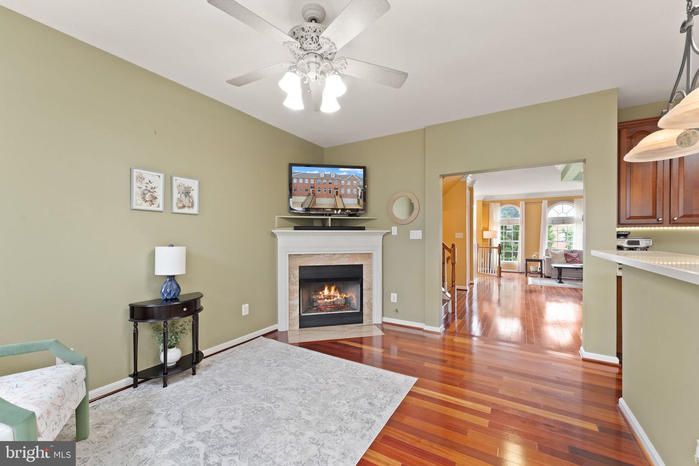 21124 ANGELA SQ, STERLING, Virginia 20166, 3 Bedrooms Bedrooms, ,3 BathroomsBathrooms,Residential,For sale,21124 ANGELA SQ,VALO2101274 MLS # VALO2101274