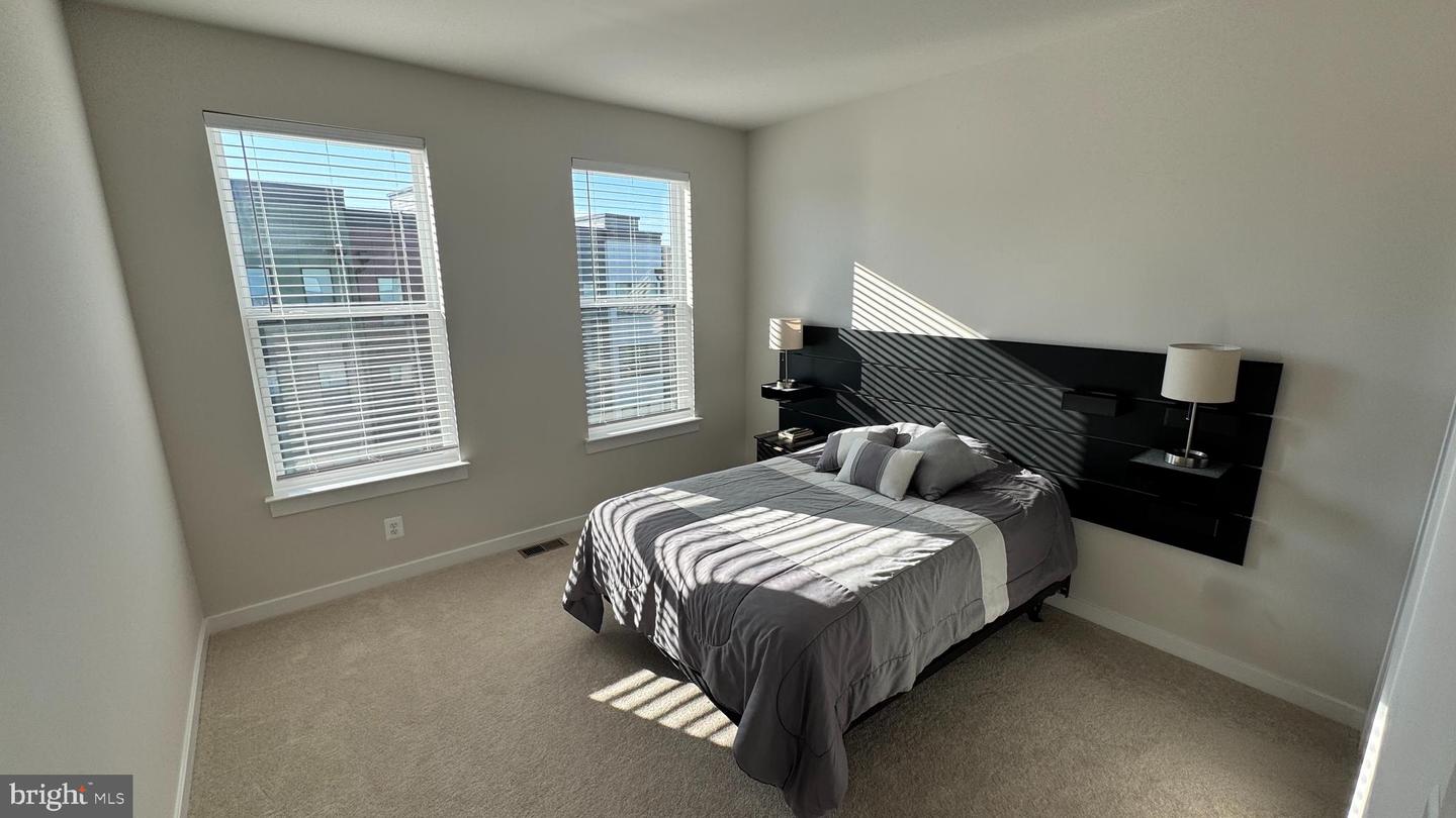 14124 GYPSUM LOOP #70, CHANTILLY, Virginia 20151, 3 Bedrooms Bedrooms, ,2 BathroomsBathrooms,Residential,For sale,14124 GYPSUM LOOP #70,VAFX2253802 MLS # VAFX2253802