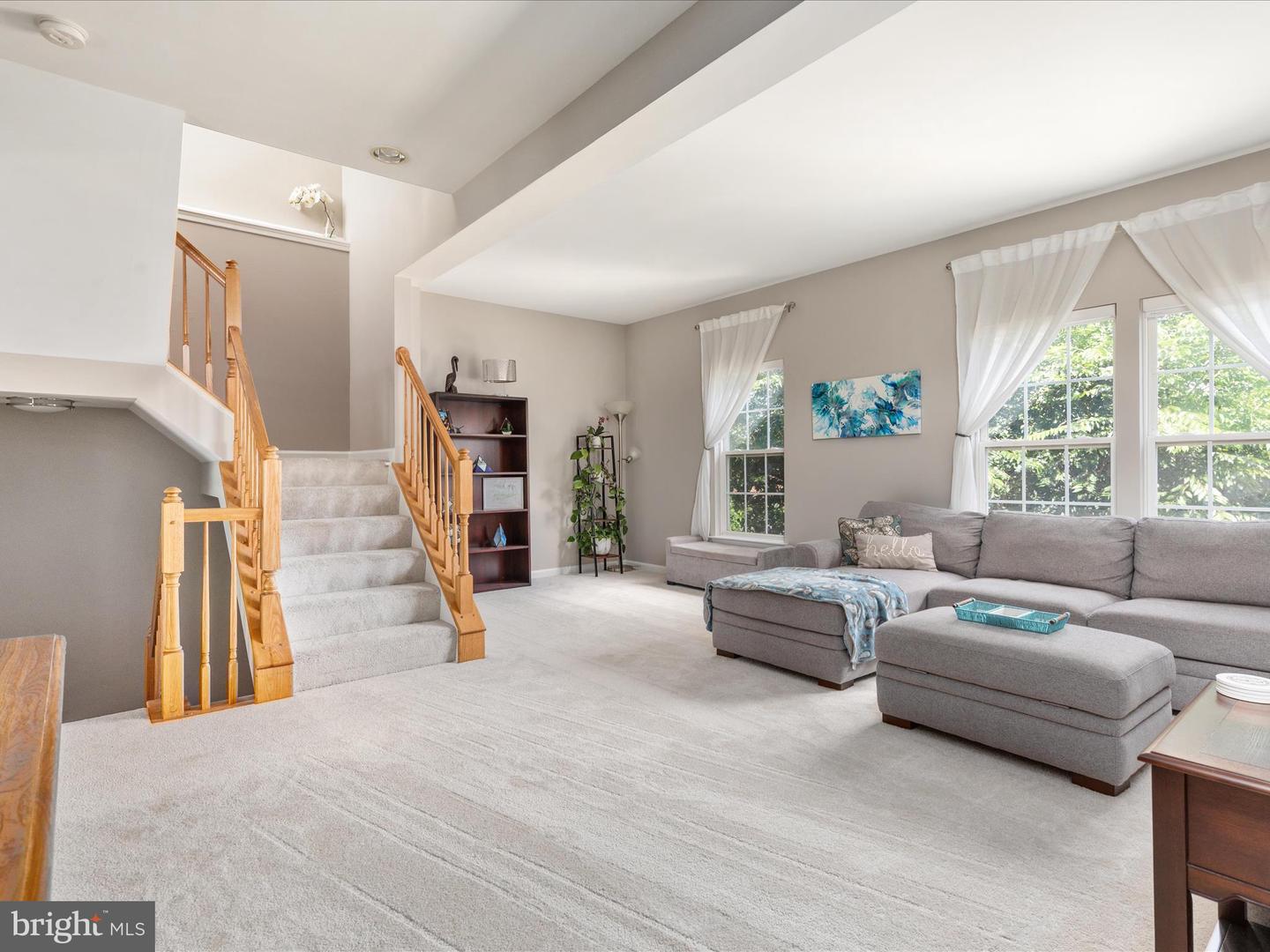 7100 WHEELING WAY, GAINESVILLE, Virginia 20155, 3 Bedrooms Bedrooms, ,2 BathroomsBathrooms,Residential,For sale,7100 WHEELING WAY,VAPW2098730 MLS # VAPW2098730